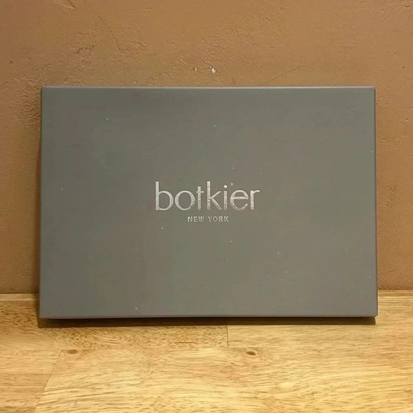 NWTS BOTKIER Coffee Brown Leather Chelsea Clutch With Removable Wristlet Strap. - Picture 3 of 9